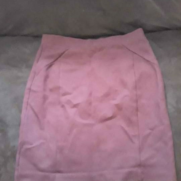 Pencil skirt - Picture 2 of 2